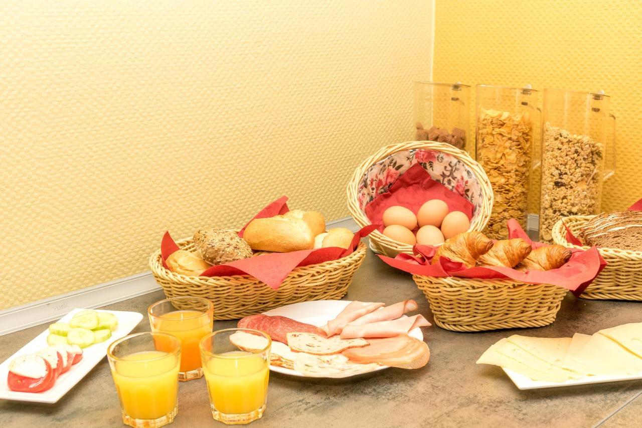 Messe Motel Laatzen Eksteriør bilde